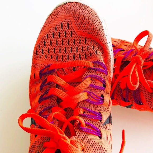 Nike- Neutral Ride Running Shoes - Picture 4 of 6